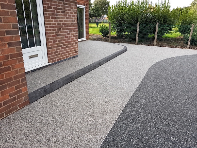 resin-driveway-brentwood resin driveway completed in Brentwood Essex